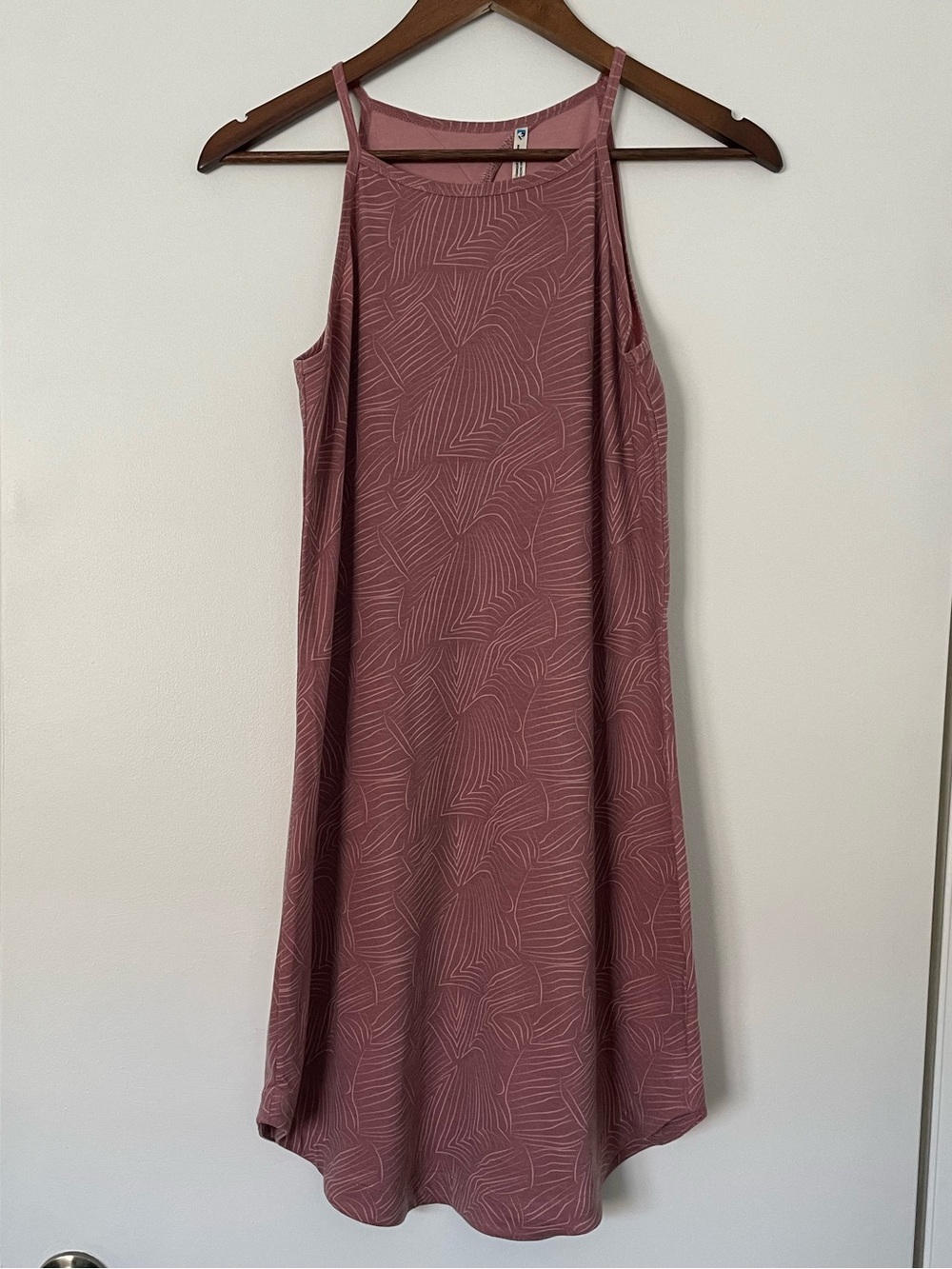 Kuhl Lea Dress Womens XS Mauve Sleeveless Midi Hiking Travel Keyhole Gorpcore